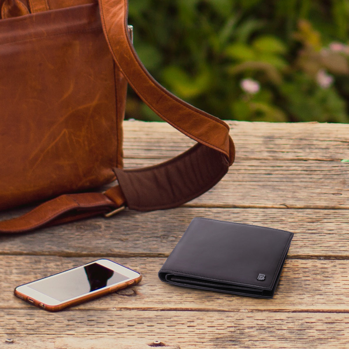 Men's wallet - triple fold