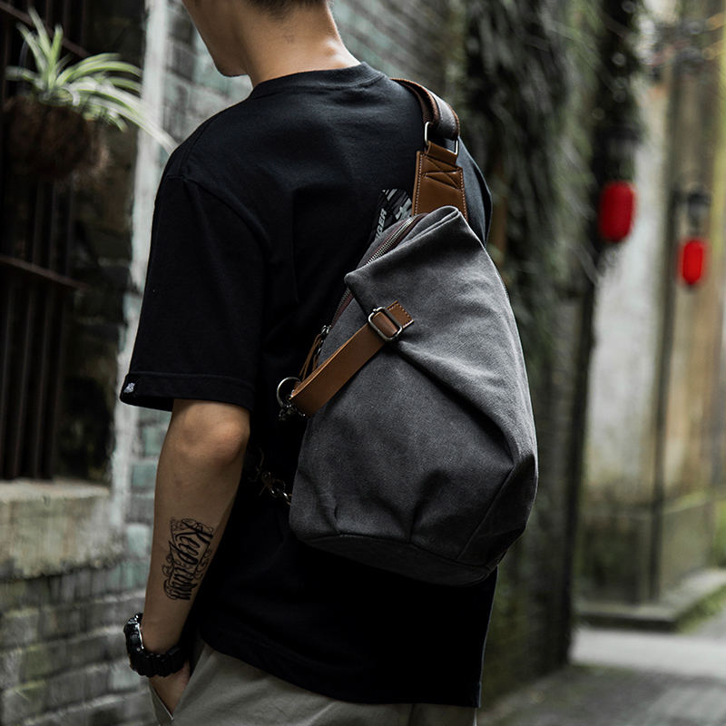 Chest bag